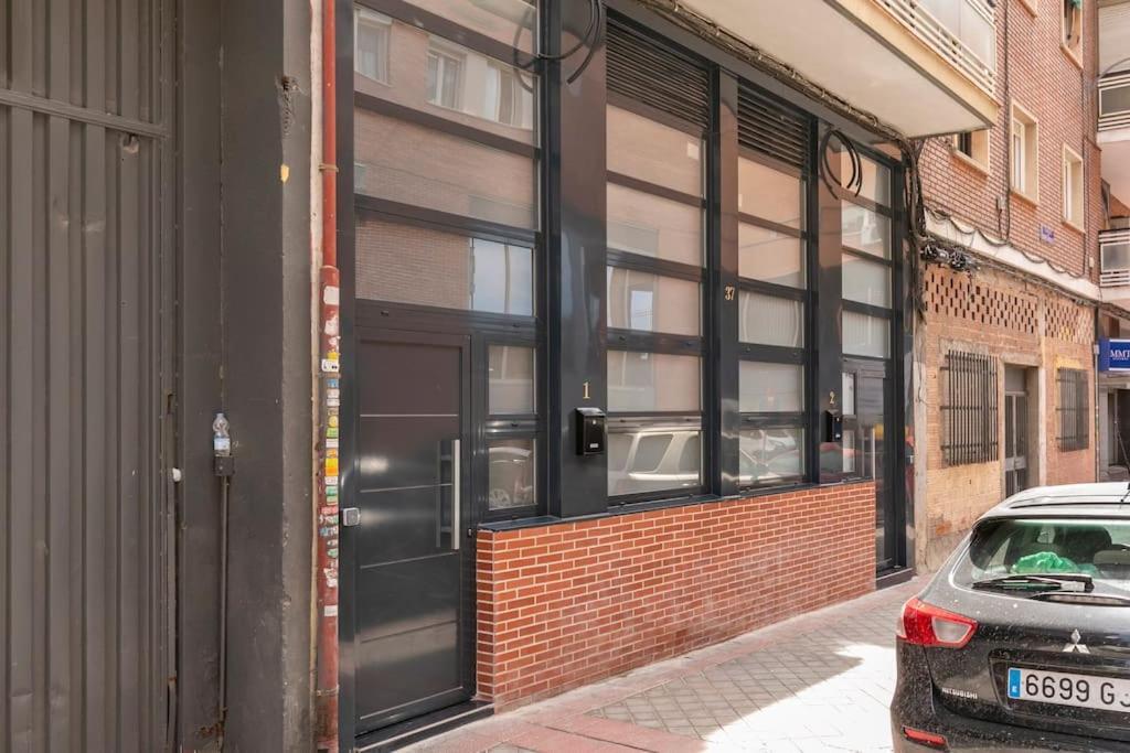 Nice New Duplex In Front Of Palacio Vistaalegre Madrid Buitenkant foto